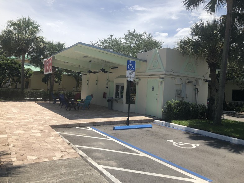 4300 Broward Blvd, Fort Lauderdale, FL à vendre - Photo de l’immeuble – Image 3 sur 6