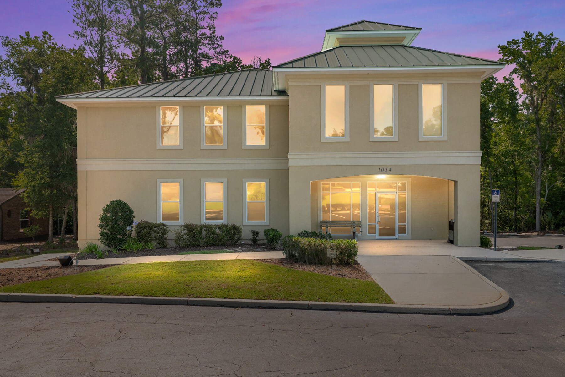 1014 NW 57th St, Gainesville, FL à louer Photo de l’immeuble– Image 1 sur 89
