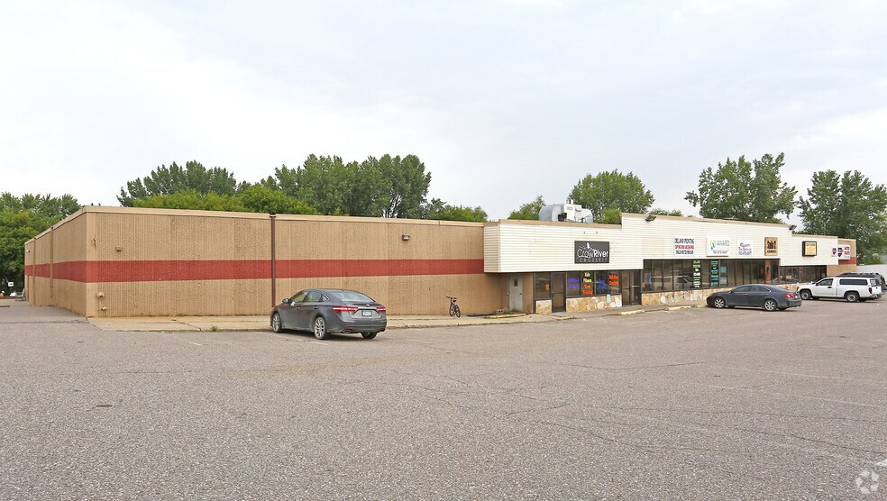 600 Babcock Blvd E, Delano, MN à louer - Photo de l’immeuble – Image 3 sur 11