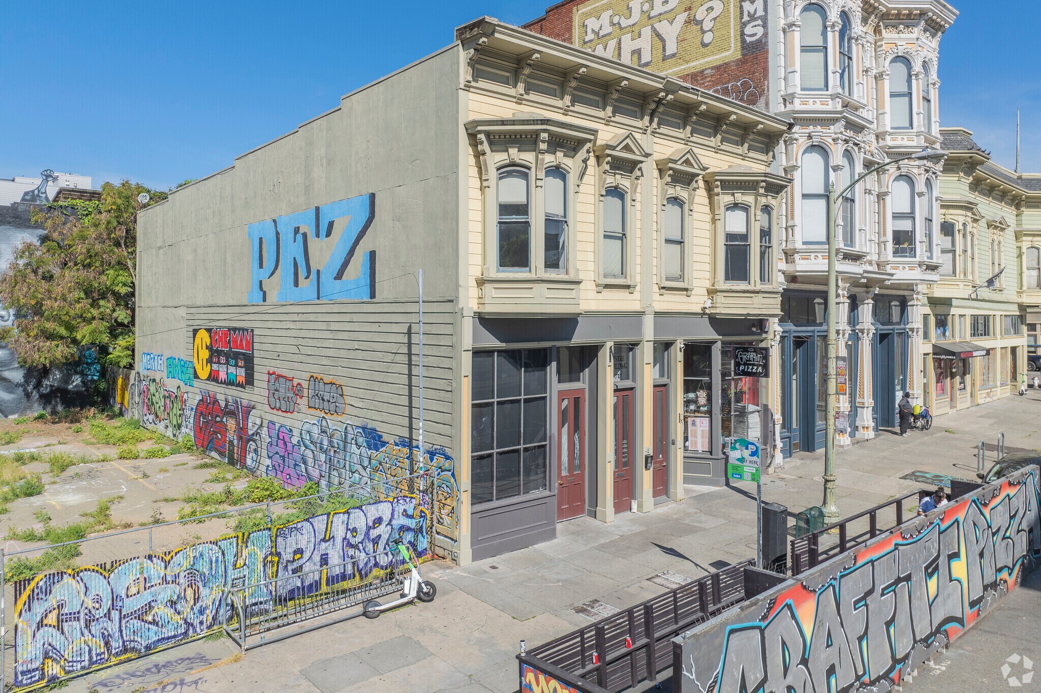 717 Washington St, Oakland, CA à vendre Photo de l’immeuble– Image 1 sur 8