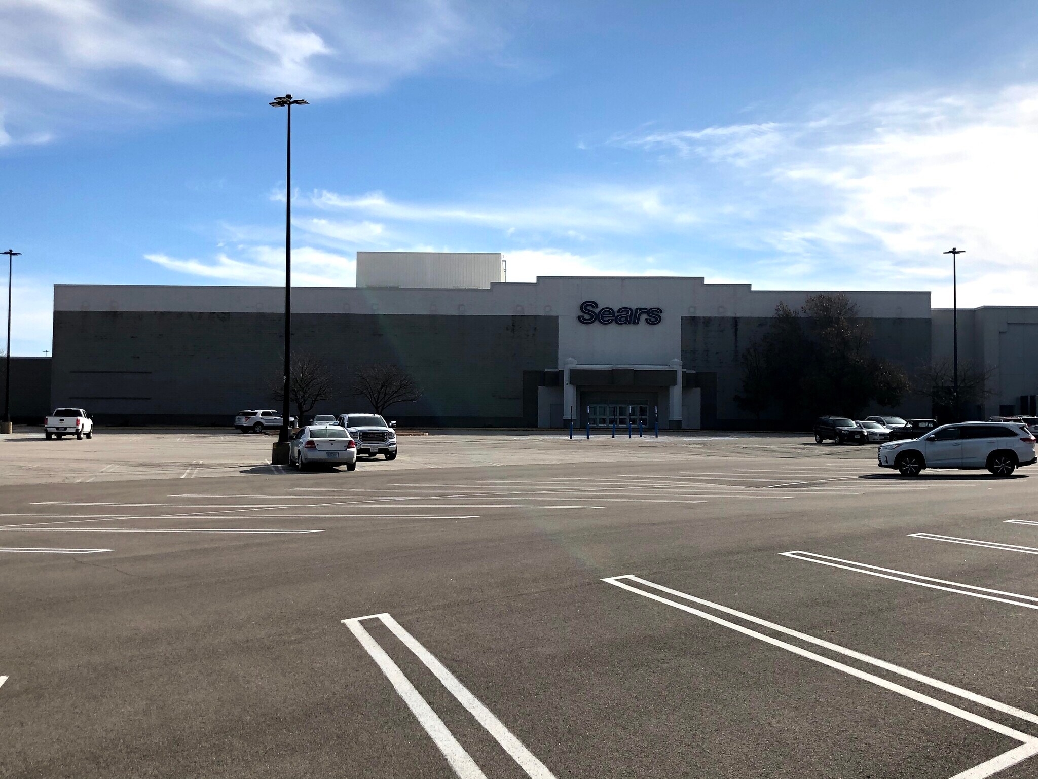 3 Mid Rivers Mall, Saint Peters, MO à louer Photo principale– Image 1 sur 7