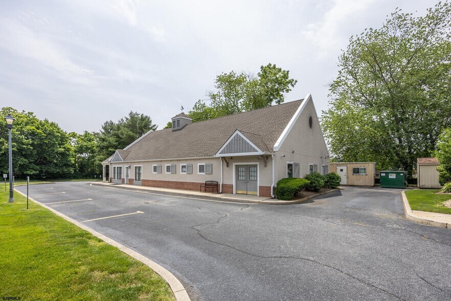 535 Maple Ave, Linwood, NJ à vendre - Photo de l’immeuble – Image 2 sur 30