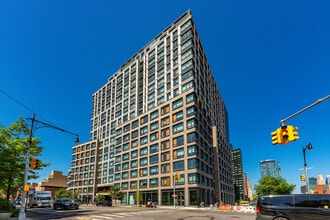 550 Vanderbilt Ave, Brooklyn, NY à louer Photo de l’immeuble– Image 1 sur 5