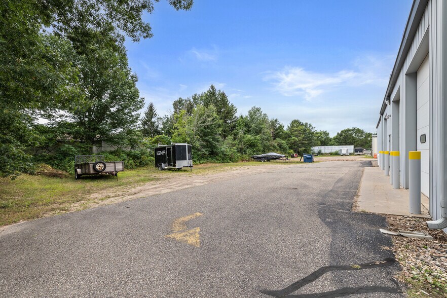 3601 Patch St, Stevens Point, WI à louer - Photo de l’immeuble – Image 2 sur 54