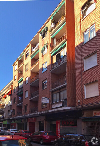 Calle Angel Alcázar, 7, Talavera de la Reina, Toledo à louer - Photo principale – Image 1 sur 2