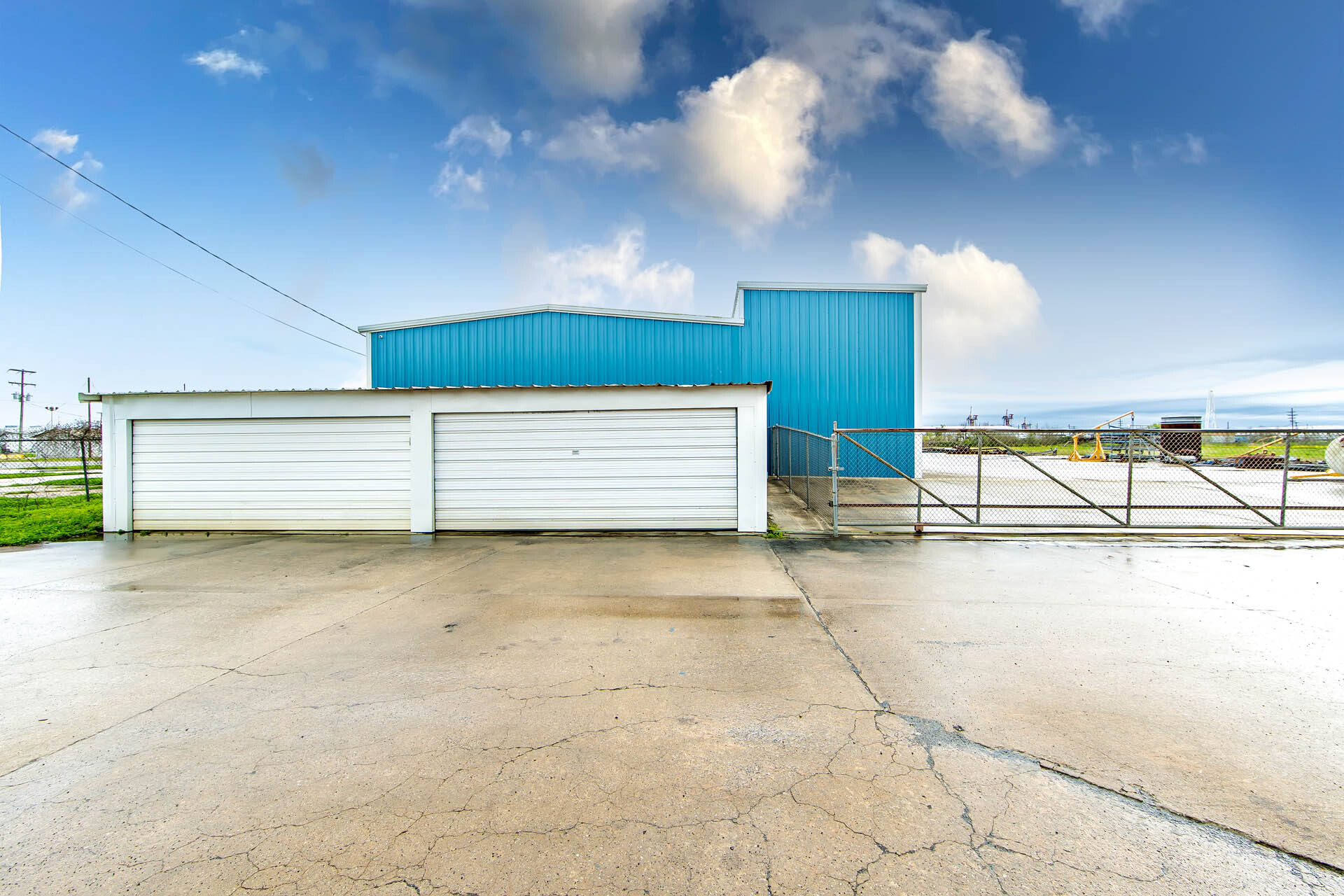 233 Dickson Rd, Houma, LA à vendre Photo principale– Image 1 sur 19