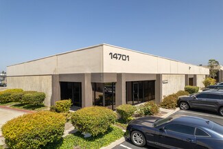 Plus de détails pour 14701 Myford Rd, Tustin, CA - Industriel/Logistique à vendre