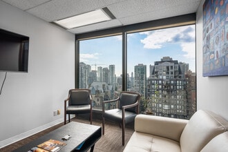 808-888 Nelson St, Vancouver, BC à louer Photo intérieure– Image 2 sur 3