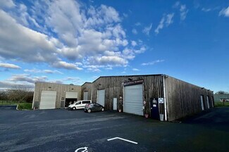 Plus de détails pour Local d'activités à louer