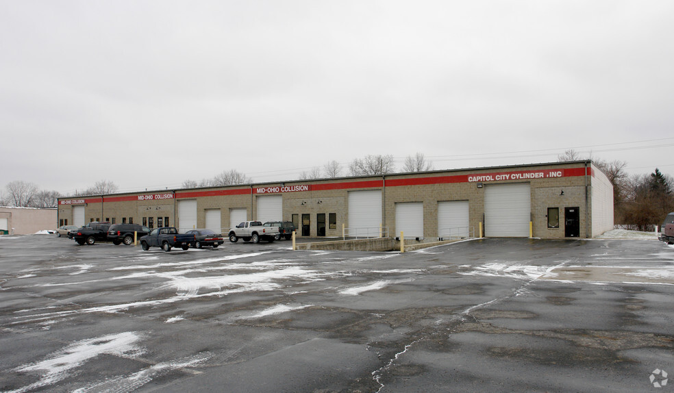 2135 S James Rd, Columbus, OH à vendre - Photo de l’immeuble – Image 2 sur 9