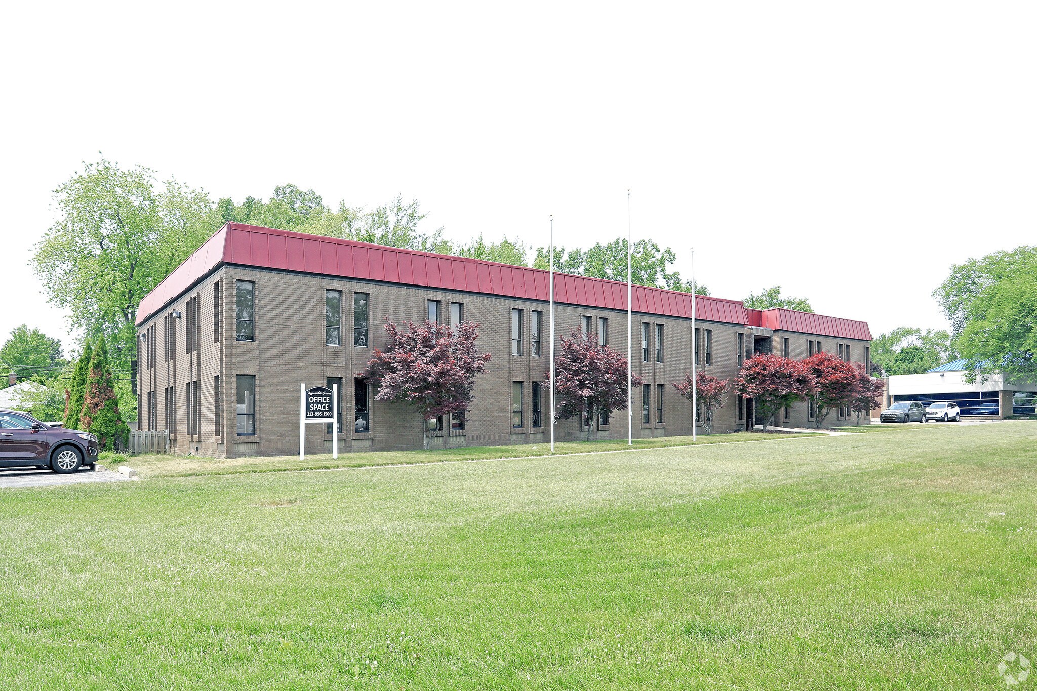 24001 Southfield Rd, Southfield, MI à louer Photo de l’immeuble– Image 1 sur 7