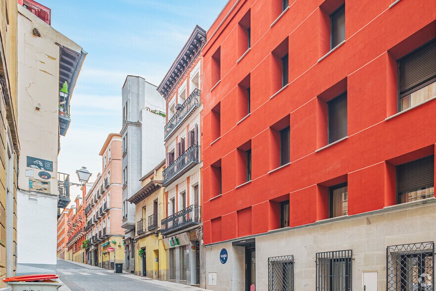 Local commercial dans Madrid, Madrid à louer - Photo de l’immeuble – Image 2 sur 3