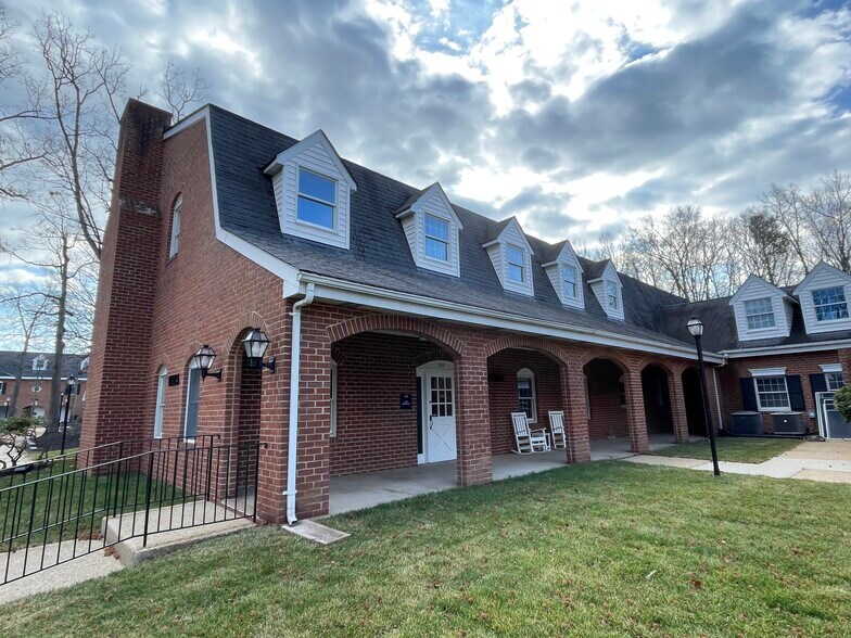 11325 Pembrooke Sq, Waldorf, MD à louer - Photo de l’immeuble – Image 1 sur 14