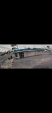13711 Van Nuys Blvd, Pacoima, CA à louer Aérien– Image 2 sur 6