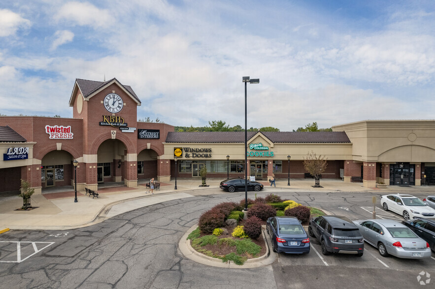 4931 W 6th St, Lawrence, KS à louer - Photo de l’immeuble – Image 3 sur 5