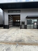 451 Farrell Rd, Dripping Springs, TX à louer Photo intérieure– Image 2 sur 3