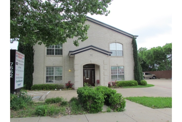 7552 Main St, The Colony, TX à louer Photo principale– Image 1 sur 17