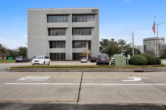 301 Kaliste Saloom Rd, Lafayette, LA à louer Photo intérieure– Image 2 sur 7