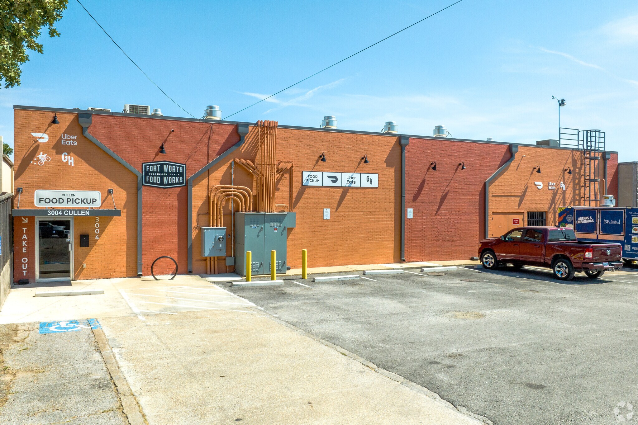 3004-3008 Cullen St, Fort Worth, TX à louer Photo principale– Image 1 sur 23