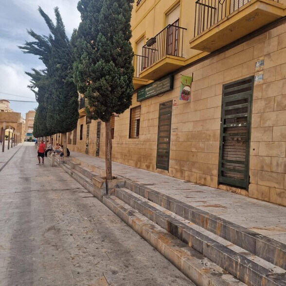 Carrer Adolfo Clavarana, 48, Orihuela, Alicante à vendre - Photo de l’immeuble – Image 2 sur 25