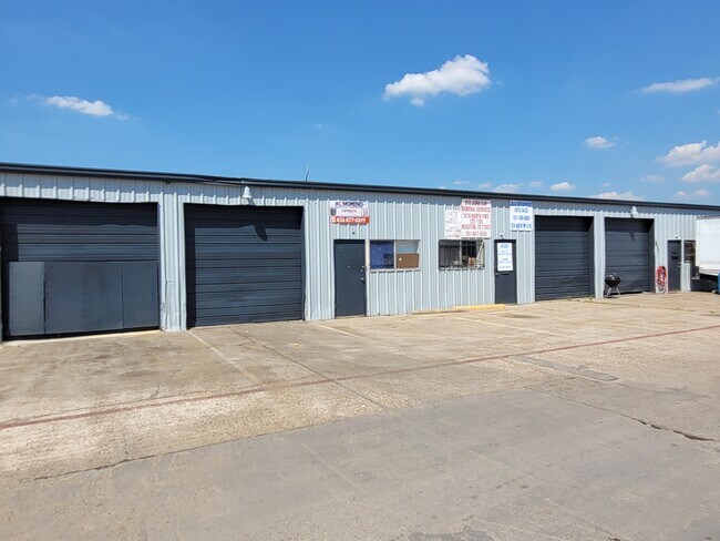 Plus de détails pour 7676 N I-45, Houston, TX - Industriel/Logistique à louer