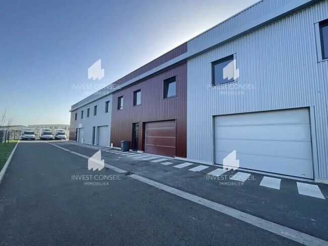 Plus de détails pour 4 Avenue Marcel Cerdan, Goussainville - Local d'activités à louer
