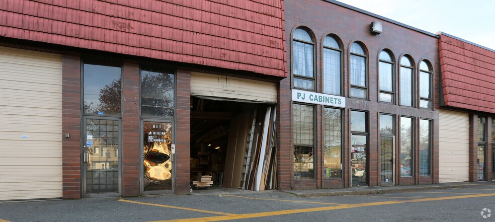 8475-8495 Ontario St, Vancouver, BC à vendre - Photo de l’immeuble – Image 3 sur 7
