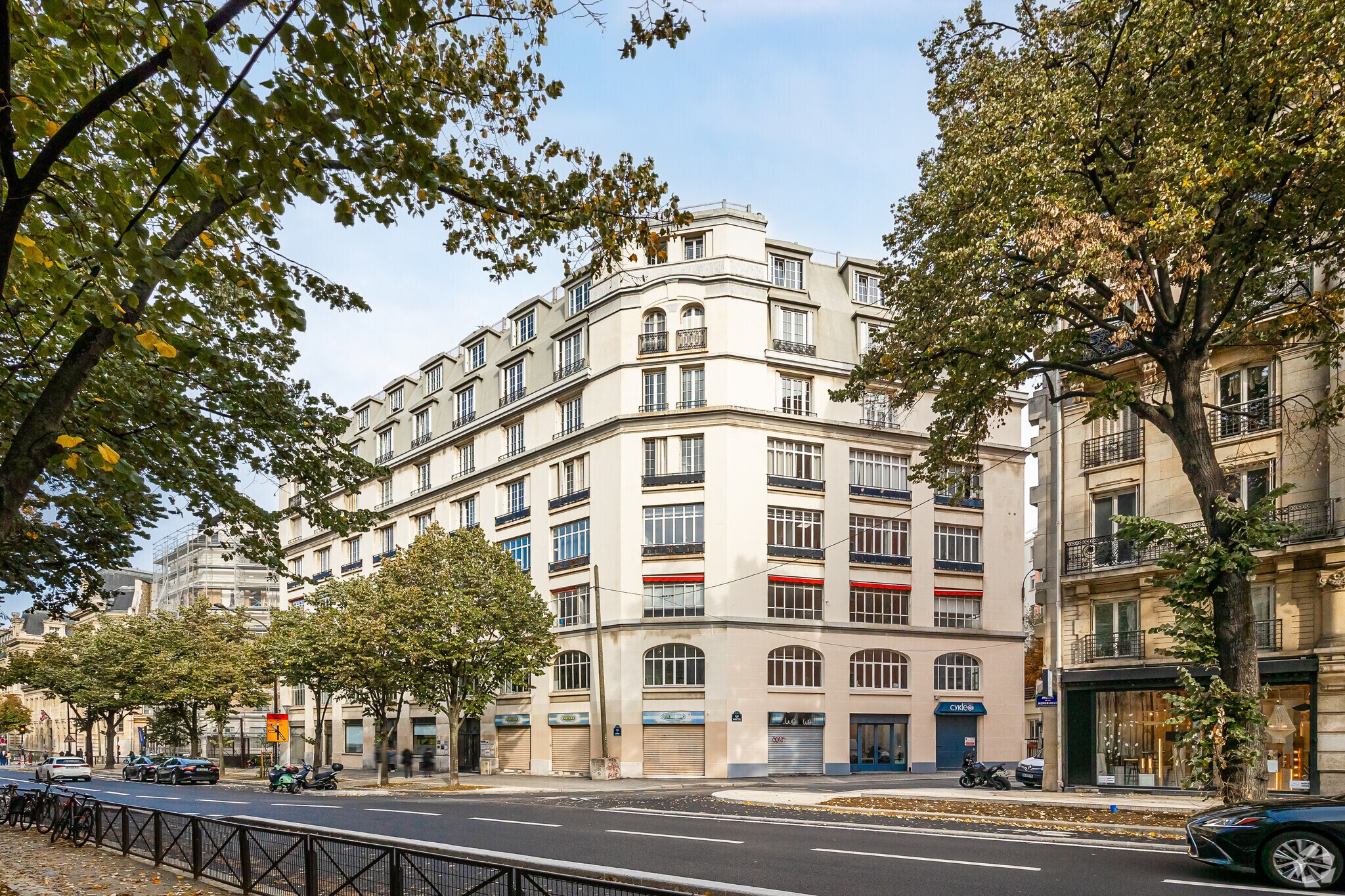 Bureau dans Paris à louer Photo principale– Image 1 sur 4