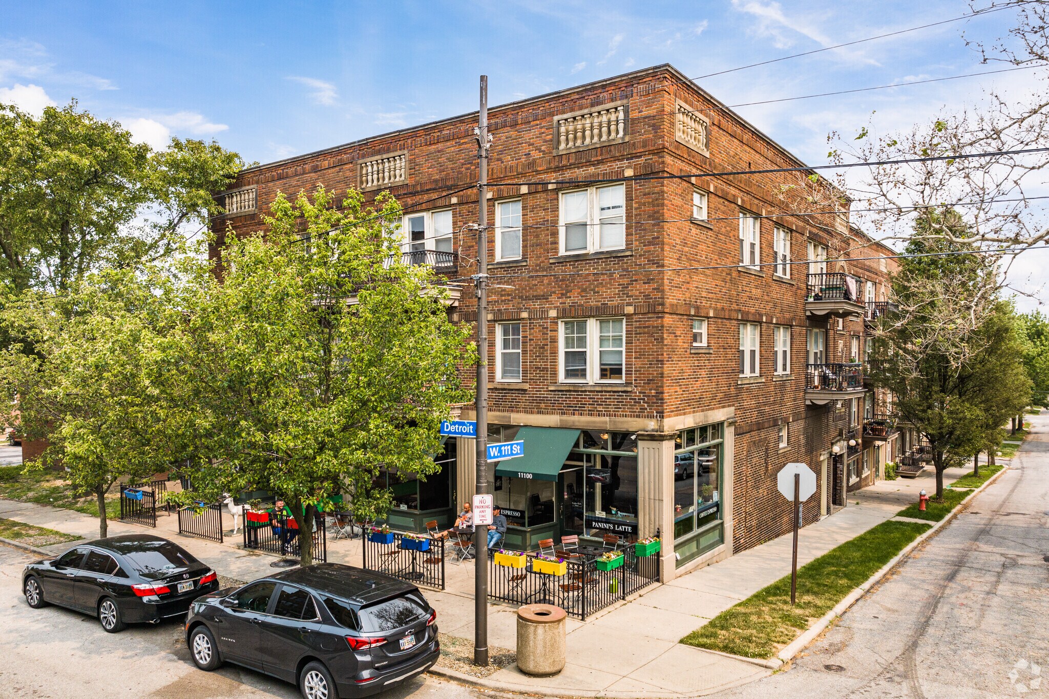 11100-11106 Detroit Ave, Cleveland, OH à vendre Photo principale– Image 1 sur 21
