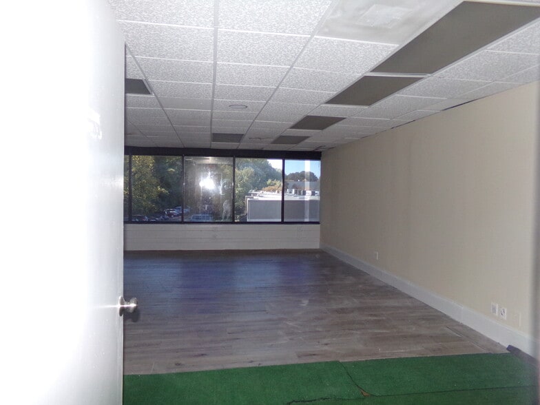 5430 Jimmy Carter Blvd, Norcross, GA à louer - Photo intérieure – Image 3 sur 5