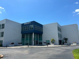 Plus de détails pour 7900 NW 154th St, Miami Lakes, FL - Bureau/Médical à louer