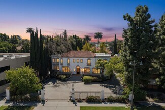 Plus de détails pour 4526 Wilshire Blvd, Los Angeles, CA - Bureau à vendre