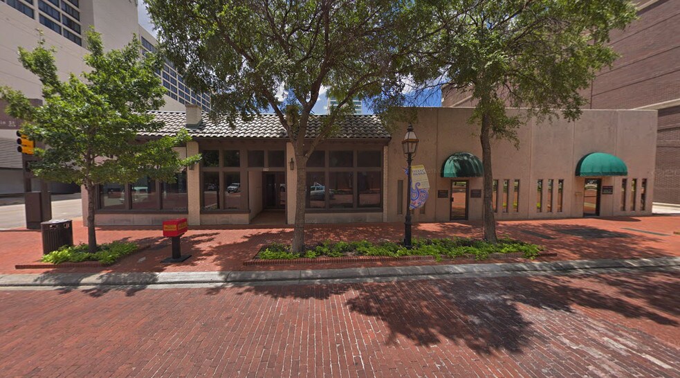 110 Main St, Fort Worth, TX à louer - Photo de l’immeuble – Image 3 sur 6