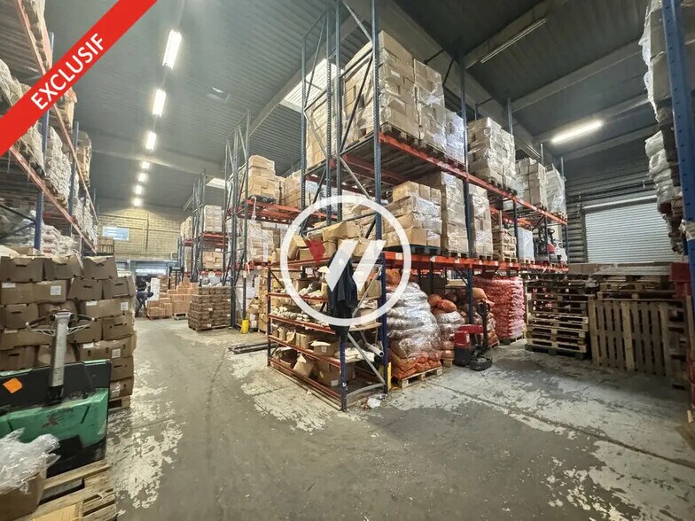 Industriel/Logistique dans Aulnay-sous-Bois à louer - Photo de l’immeuble – Image 2 sur 9