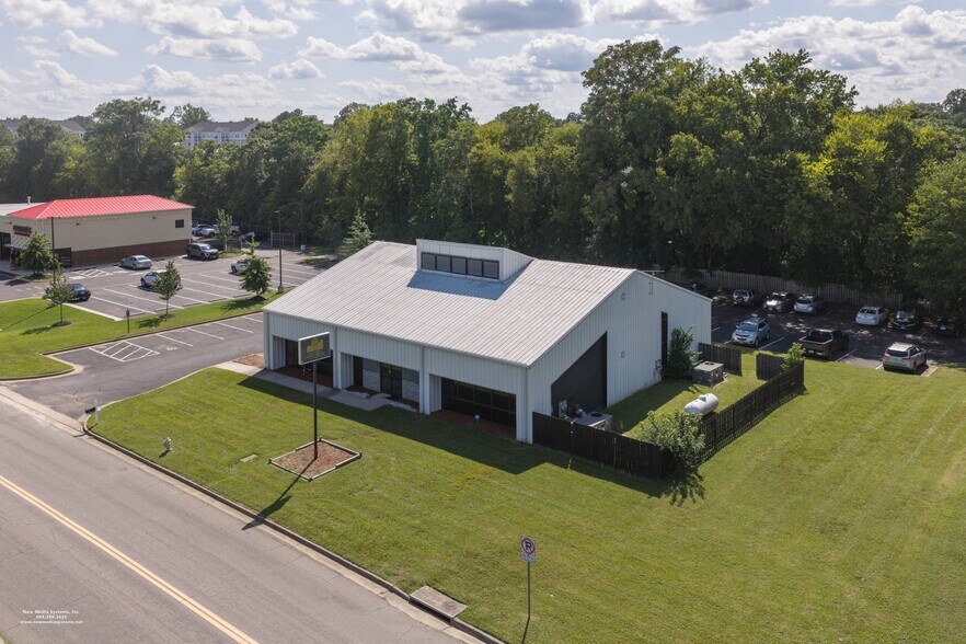 7495 Old Hickory Dr, Mechanicsville, VA à louer - Photo de l’immeuble – Image 2 sur 4