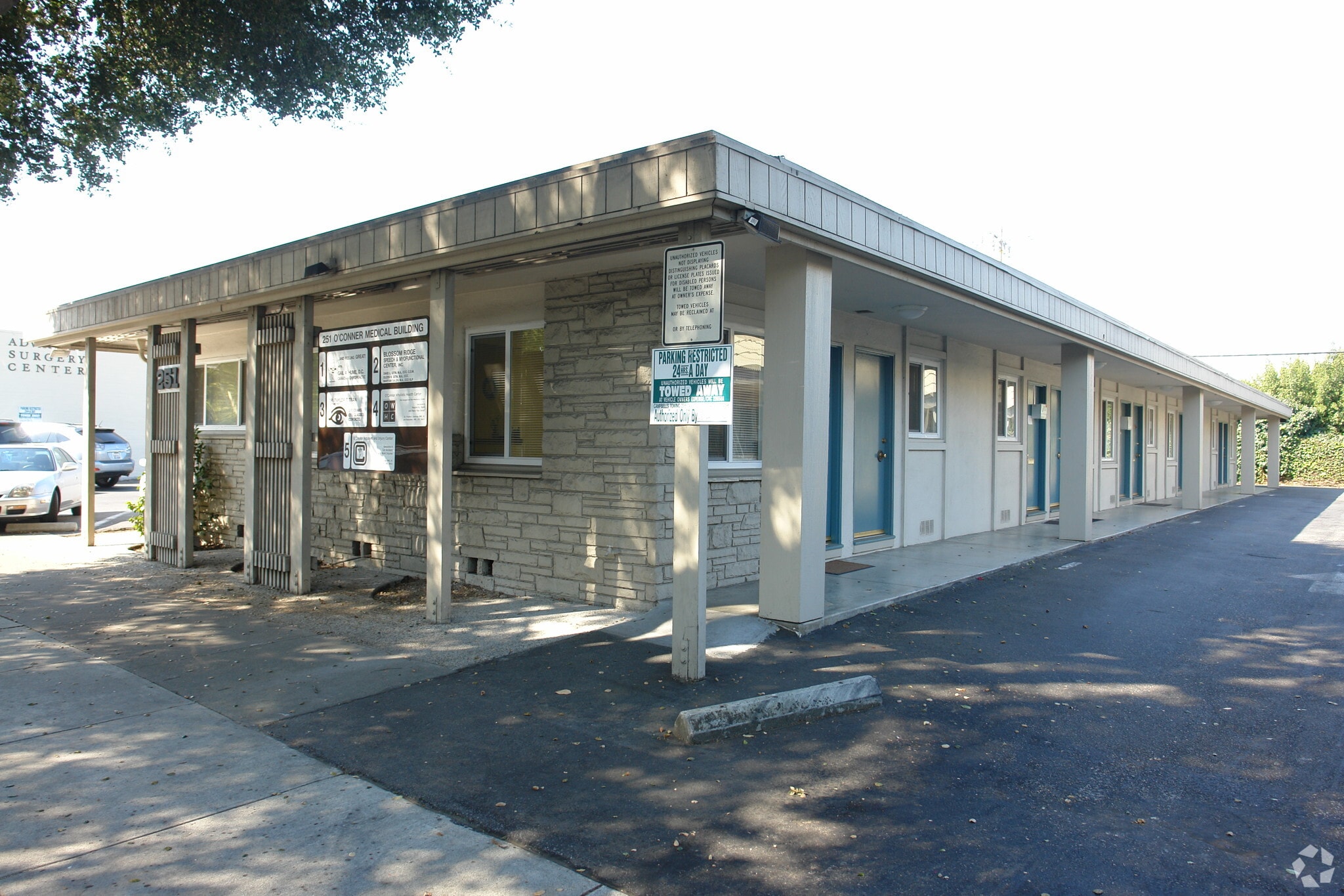 251 O'Connor Dr, San Jose, CA à vendre Photo principale– Image 1 sur 5