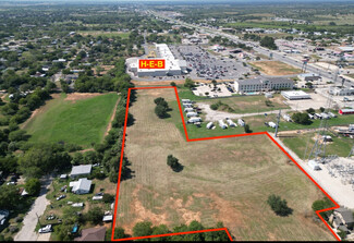 Plus de détails pour 1521 A St. A Street, Floresville, TX - Terrain à vendre