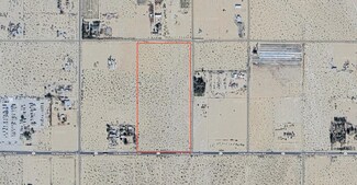 Plus de détails pour 34314 Old Woman Springs Rd, Lucerne Valley, CA - Terrain à louer
