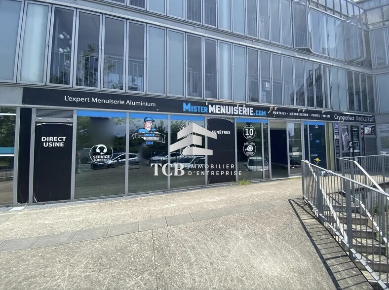 45 Boulevard François Mitterrand, Saint-Herblain à louer - Photo de l’immeuble – Image 1 sur 9