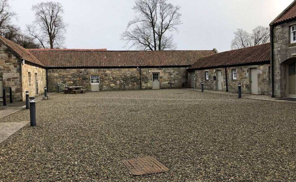 12 Dalmenny, South Queensferry à louer - Photo de l’immeuble – Image 3 sur 6