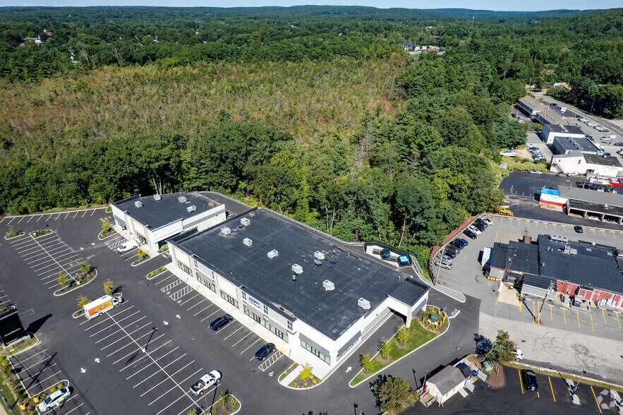 473 Putnam Pike, Greenville, RI à louer - Aérien – Image 3 sur 5