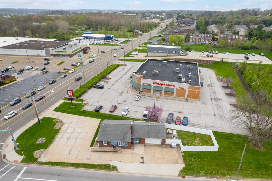 5112 Portage St NW, North Canton, OH à louer - Photo de l’immeuble – Image 3 sur 13