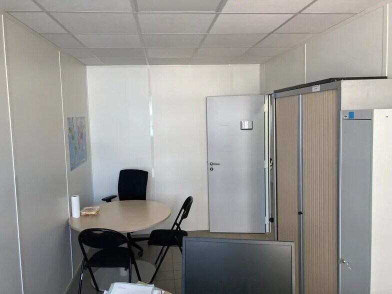 Bureau dans Toulon à louer - Photo de l’immeuble – Image 1 sur 2