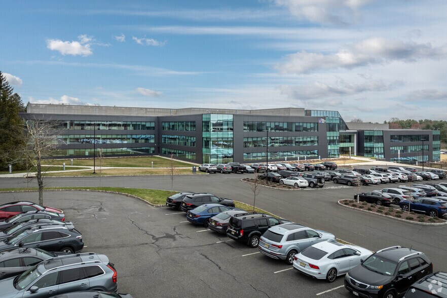 340 Mount Kemble Ave, Morristown, NJ à louer - Photo de l’immeuble – Image 2 sur 5