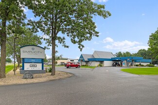 Plus de détails pour 3101 Hoover Rd, Stevens Point, WI - Local d’activités à vendre