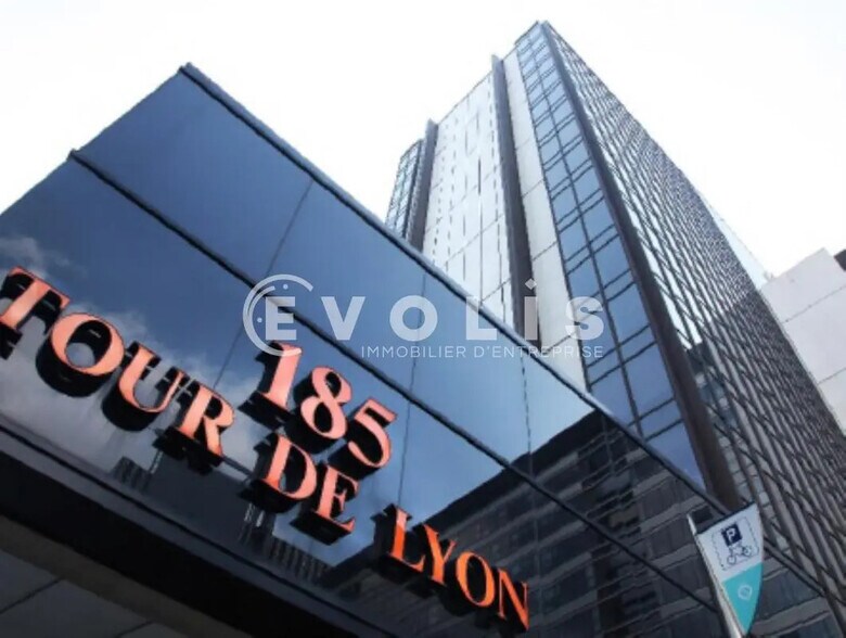 Bureau dans Paris à louer - Photo de l’immeuble – Image 3 sur 13