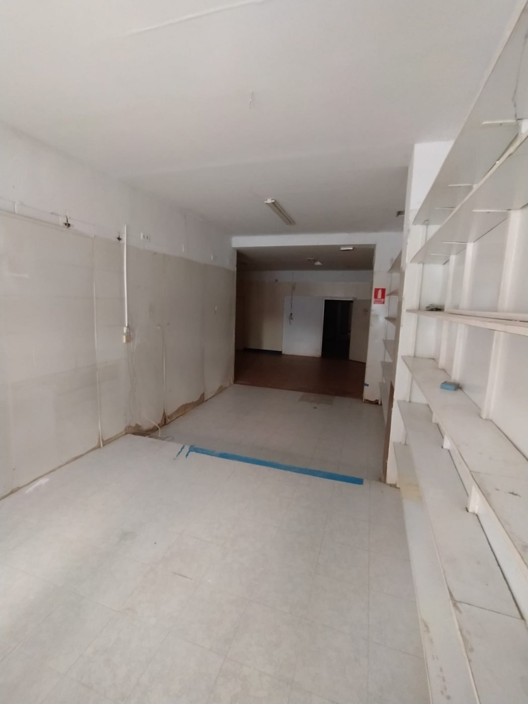 Local commercial dans Cáceres, Cáceres à louer Photo de l’immeuble– Image 1 sur 12