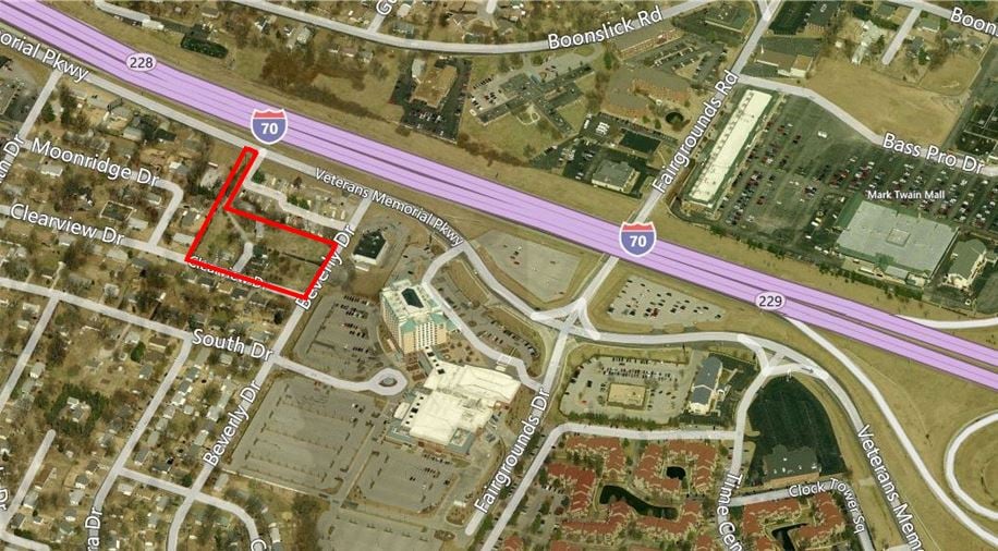 1208 Clearview Dr, Saint Charles, MO à vendre Photo principale– Image 1 sur 2