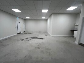 Rear Of 31 - Espace de bureau