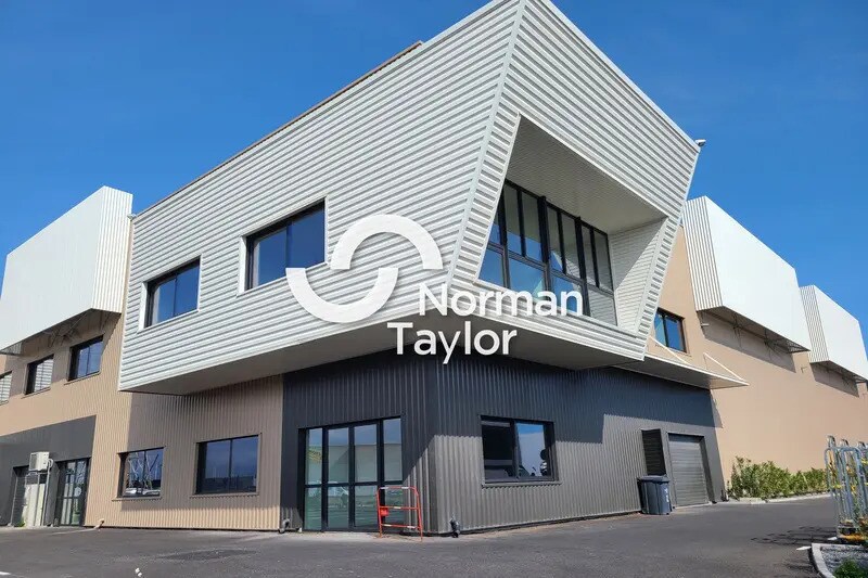 Local d’activités dans Sète à louer Photo de l’immeuble– Image 1 sur 8